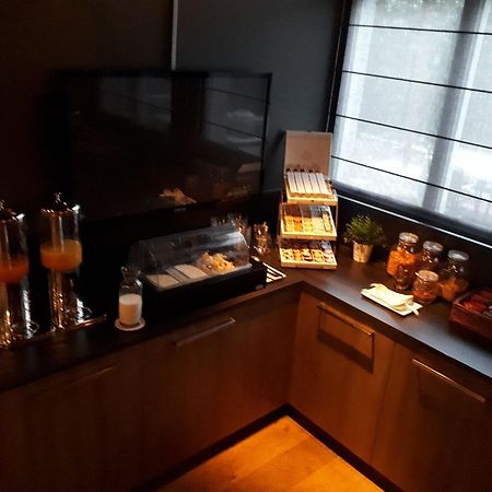Parkhotel Auberge Vincent Nuenen Bagian luar foto
