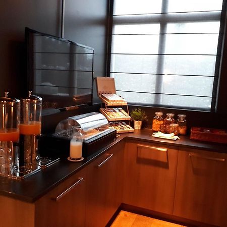 Parkhotel Auberge Vincent Nuenen Bagian luar foto