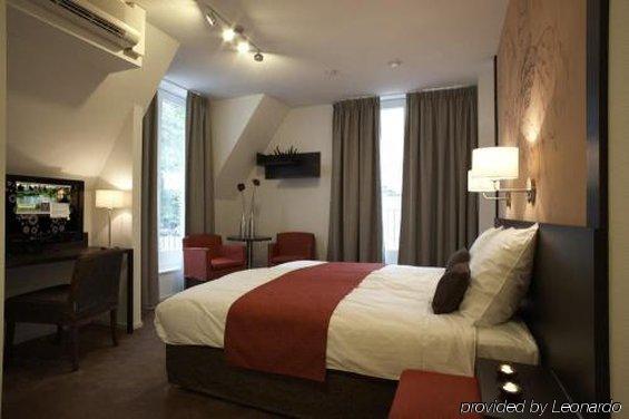 Parkhotel Auberge Vincent Nuenen Ruang foto