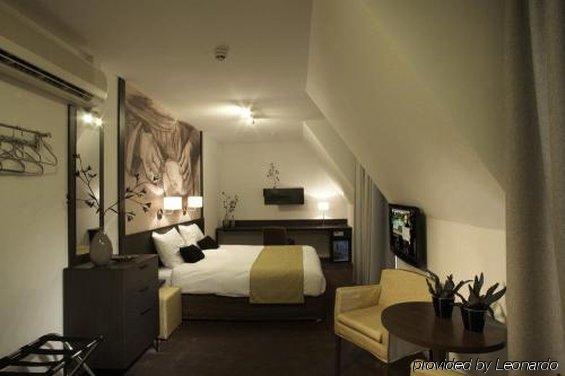 Parkhotel Auberge Vincent Nuenen Ruang foto