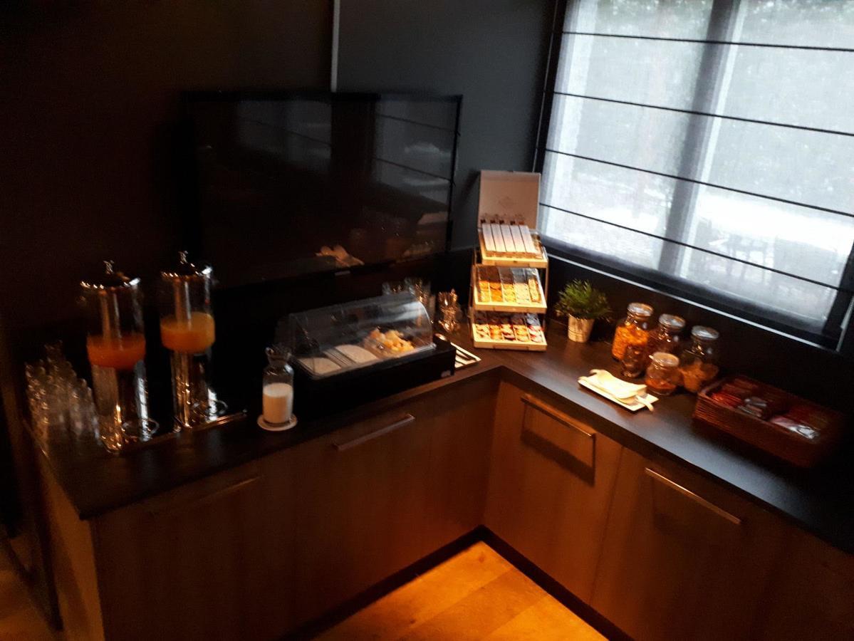 Parkhotel Auberge Vincent Nuenen Bagian luar foto