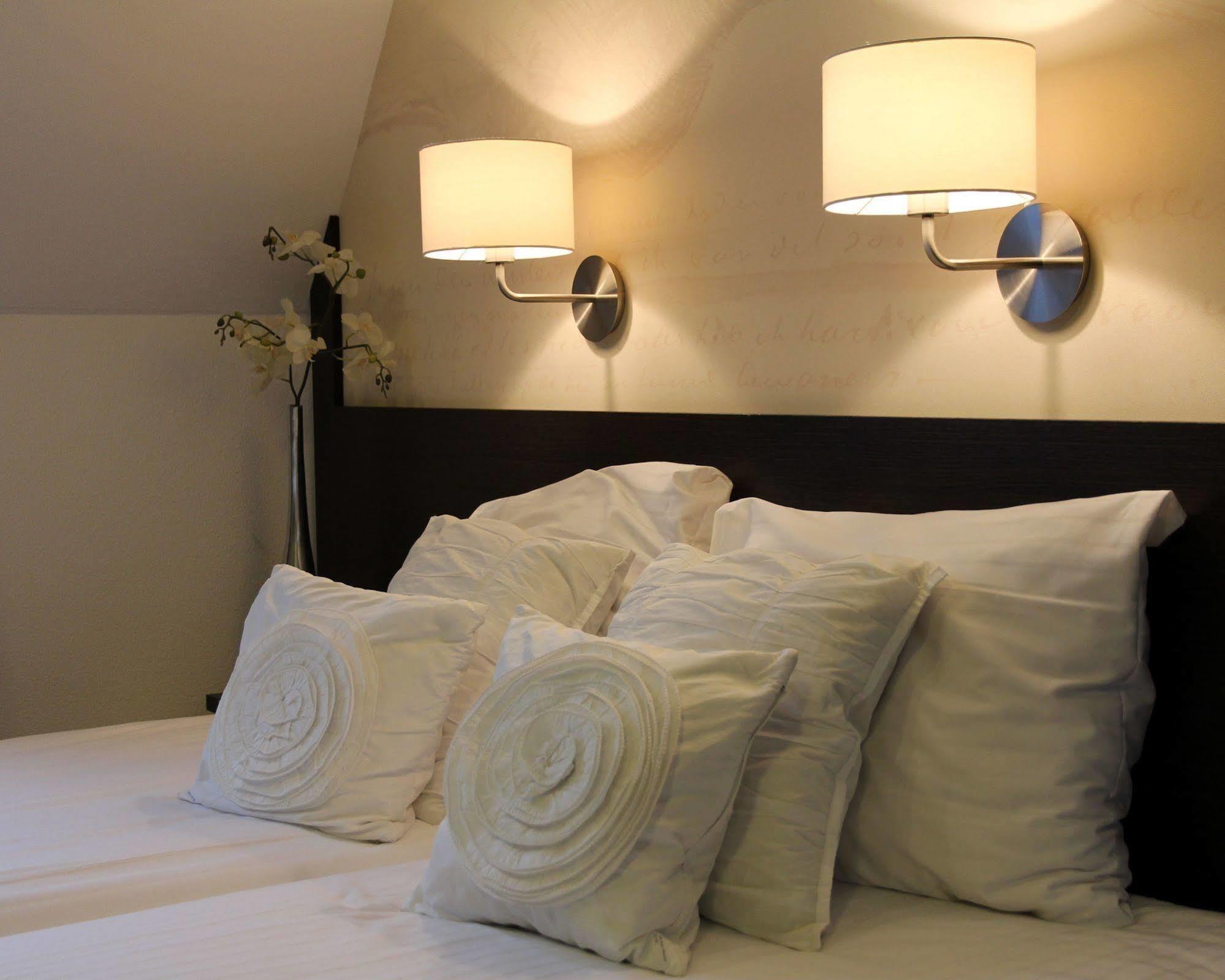 Parkhotel Auberge Vincent Nuenen Bagian luar foto